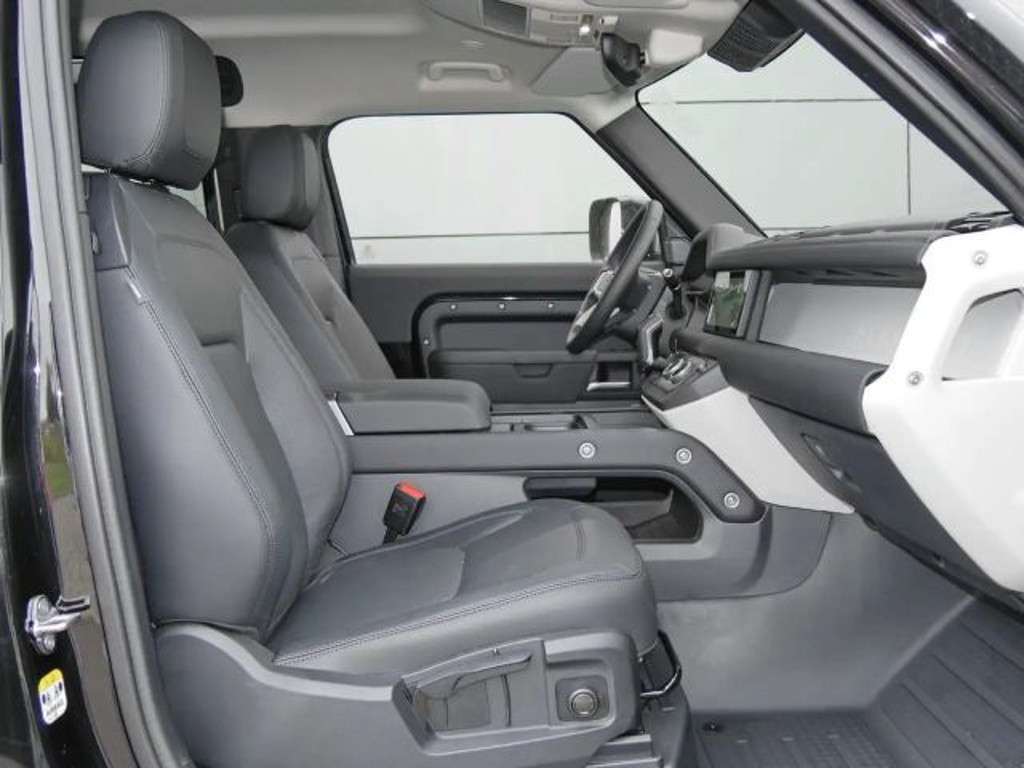 Land Rover Defender 2024 Diesel