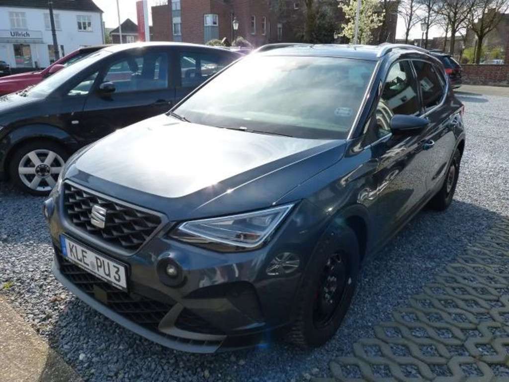 Seat Arona 2023 Benzine