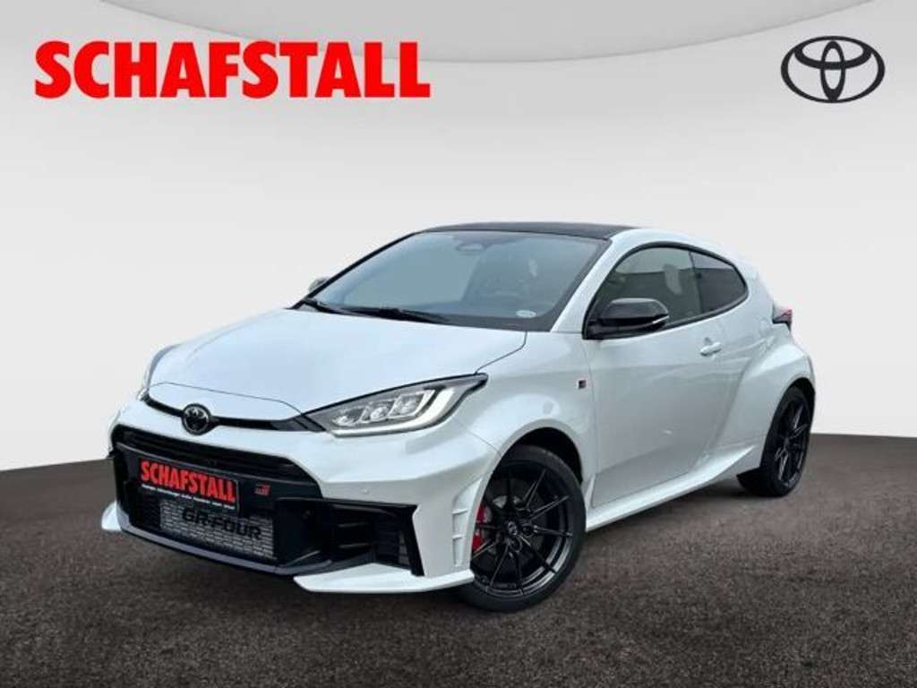 Toyota Yaris 2024 Benzine