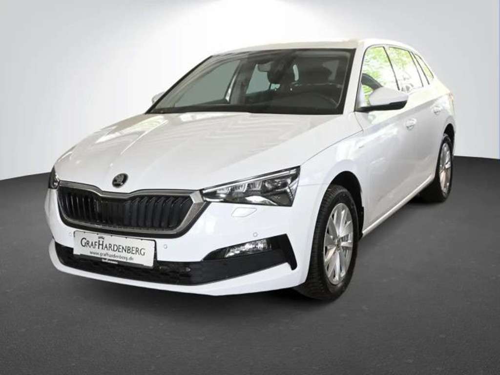 Skoda Scala 2023 Benzine