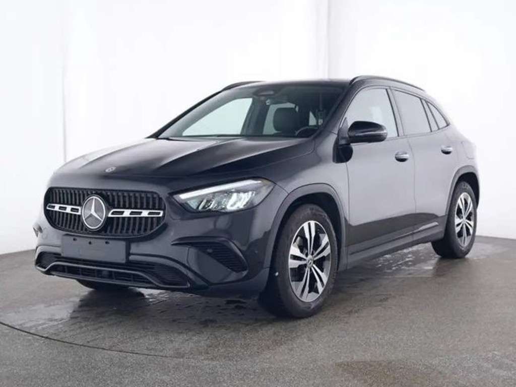 Mercedes-Benz GLA-Klasse 2023 Benzine