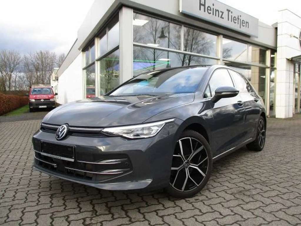 Volkswagen Golf 2024 Benzine