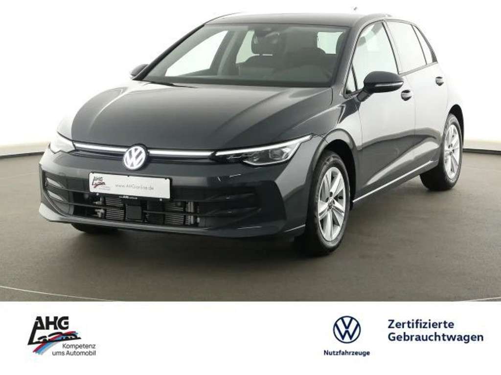 Volkswagen Golf 2024 Benzine