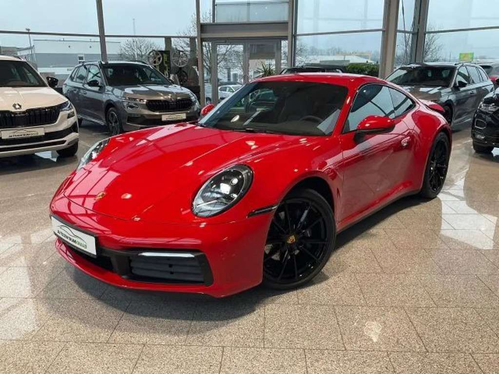 Porsche 992 2022 Benzine