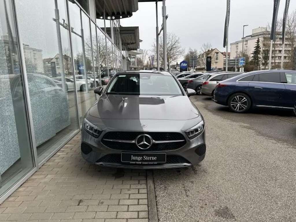 Mercedes-Benz A-Klasse 2024 Benzine