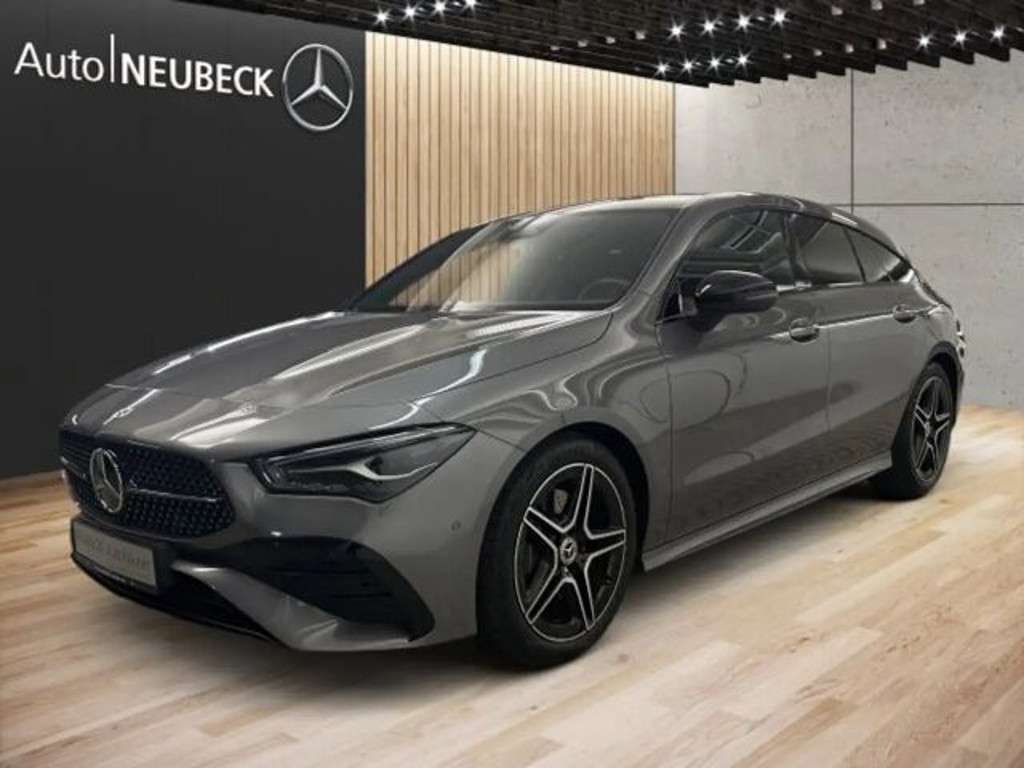 Mercedes-Benz CLA-Klasse 2023 Benzine
