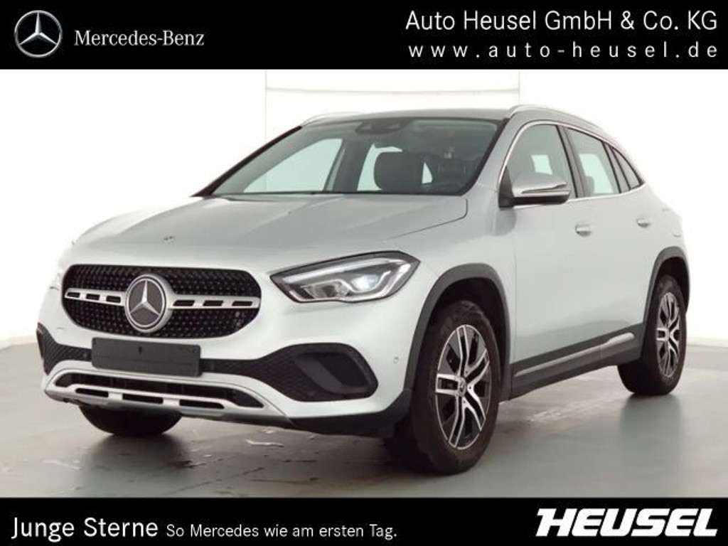 Mercedes-Benz GLA-Klasse 2022 Benzine