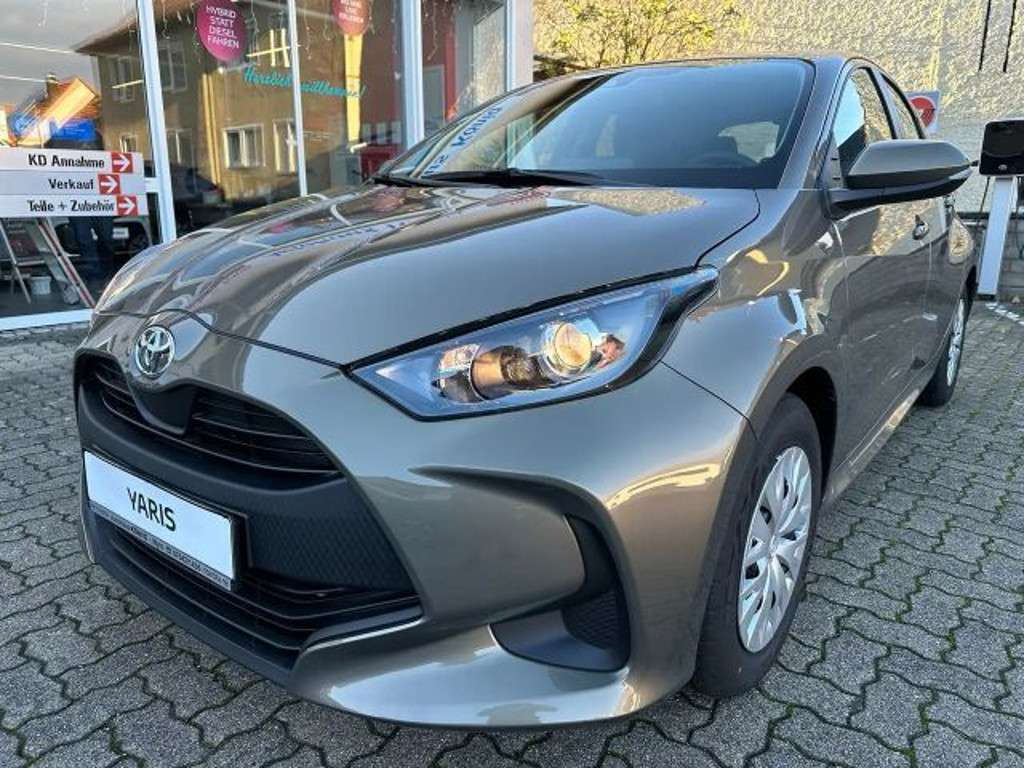 Toyota Yaris 2023 Benzine