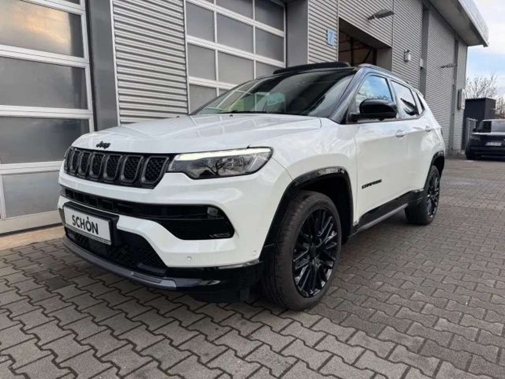 Jeep Compass 2023 Benzine