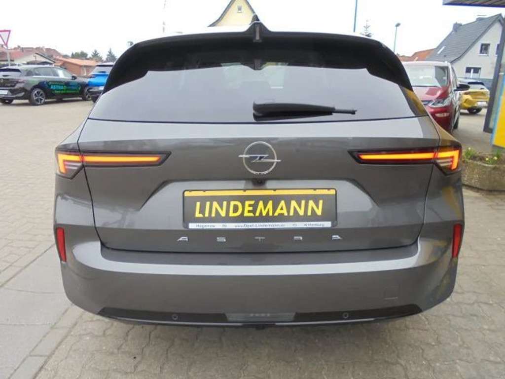 Opel Astra 2023 Benzine