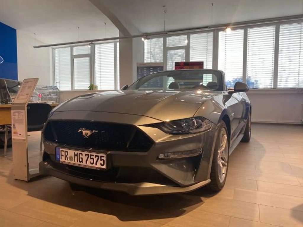 Ford Mustang 2022 Benzine