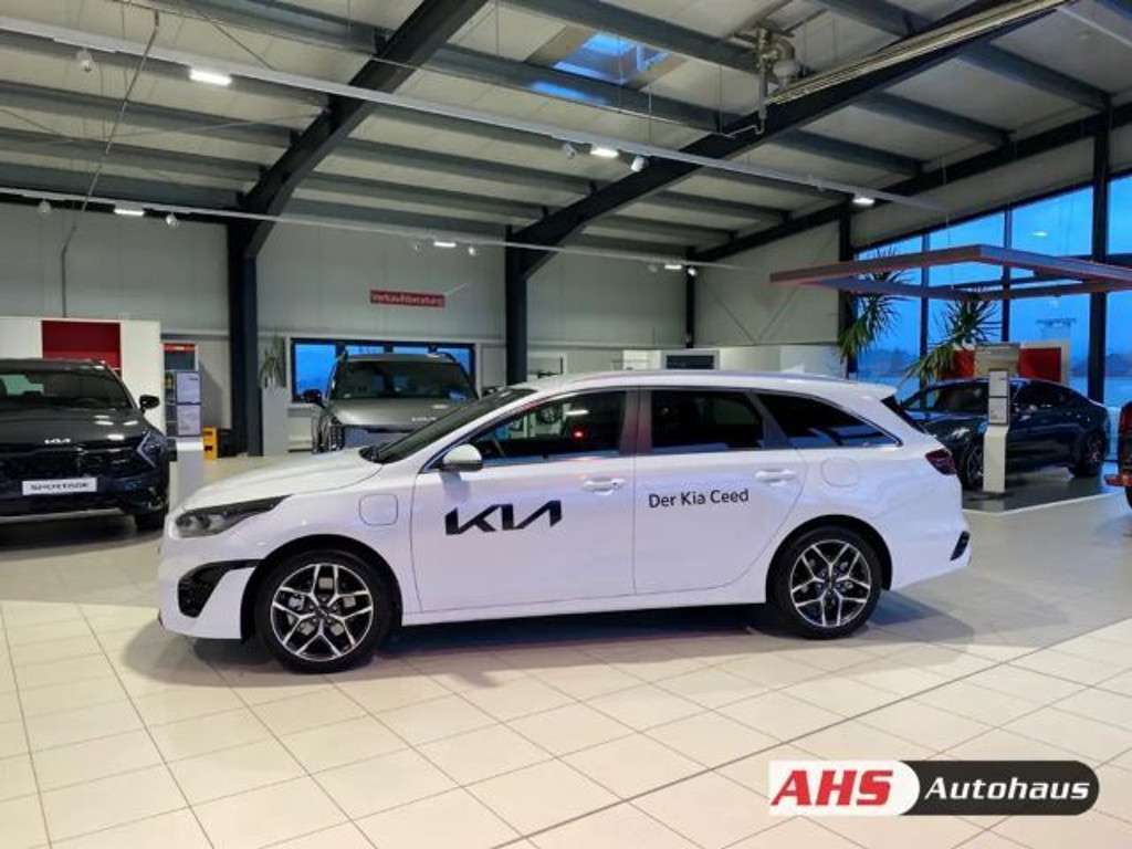 Kia Ceed 2023 Hybride Benzine