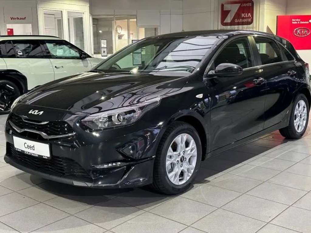 Kia Ceed 2025 Benzine