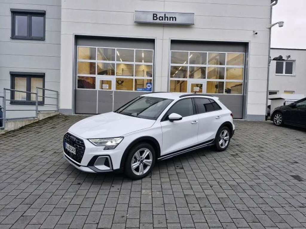 Audi A3 2024 Benzine