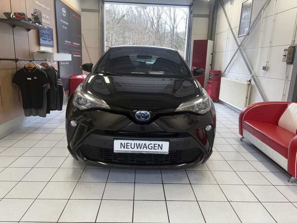 Toyota C-HR 2023 Hybride Benzine
