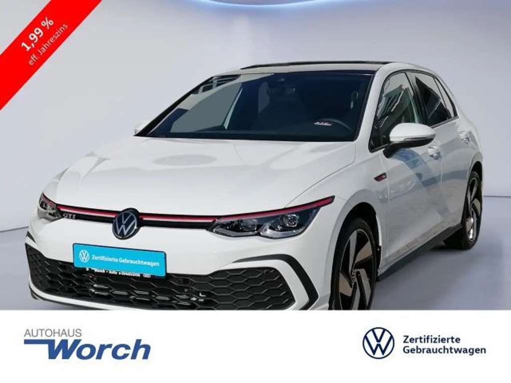 Volkswagen Golf 2024 Benzine