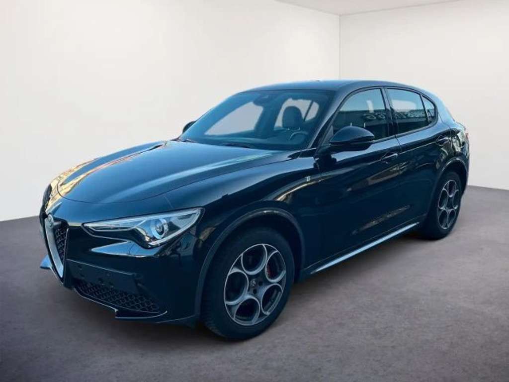 Alfa Romeo Stelvio 2023 Benzine