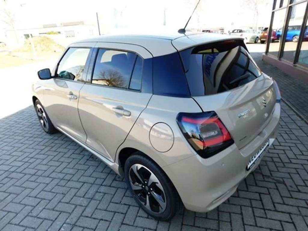Suzuki Swift 2025 Benzine