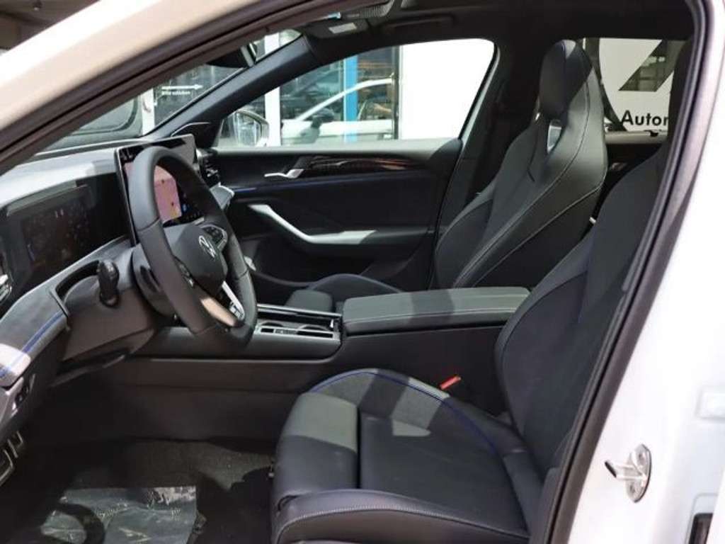 Volkswagen Passat 2025 Diesel