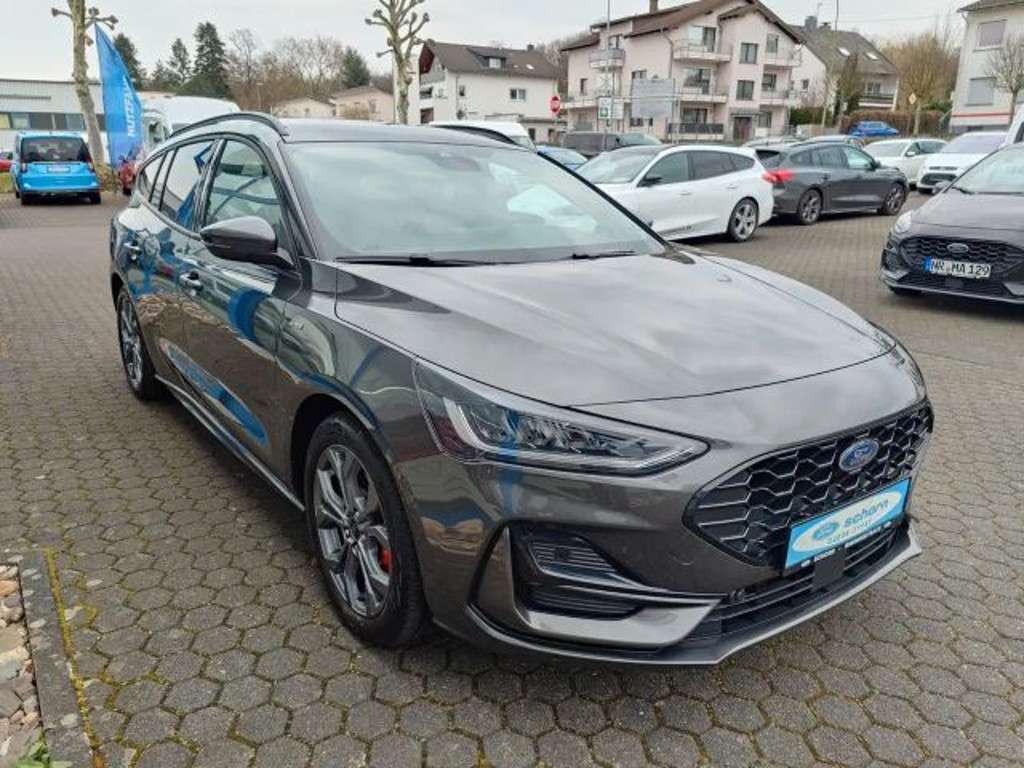 Ford Focus 2023 Hybride Benzine