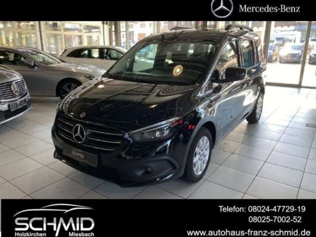 Mercedes-Benz T 180 2024 Benzine