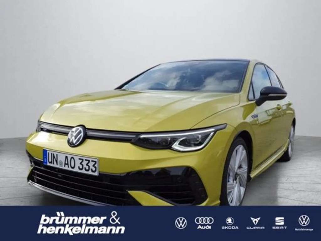 Volkswagen Golf 2023 Benzine