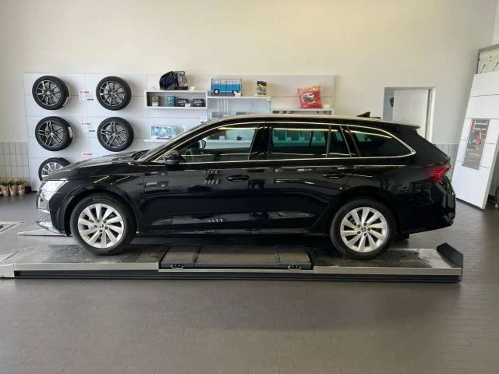 Skoda Octavia 2024 Benzine