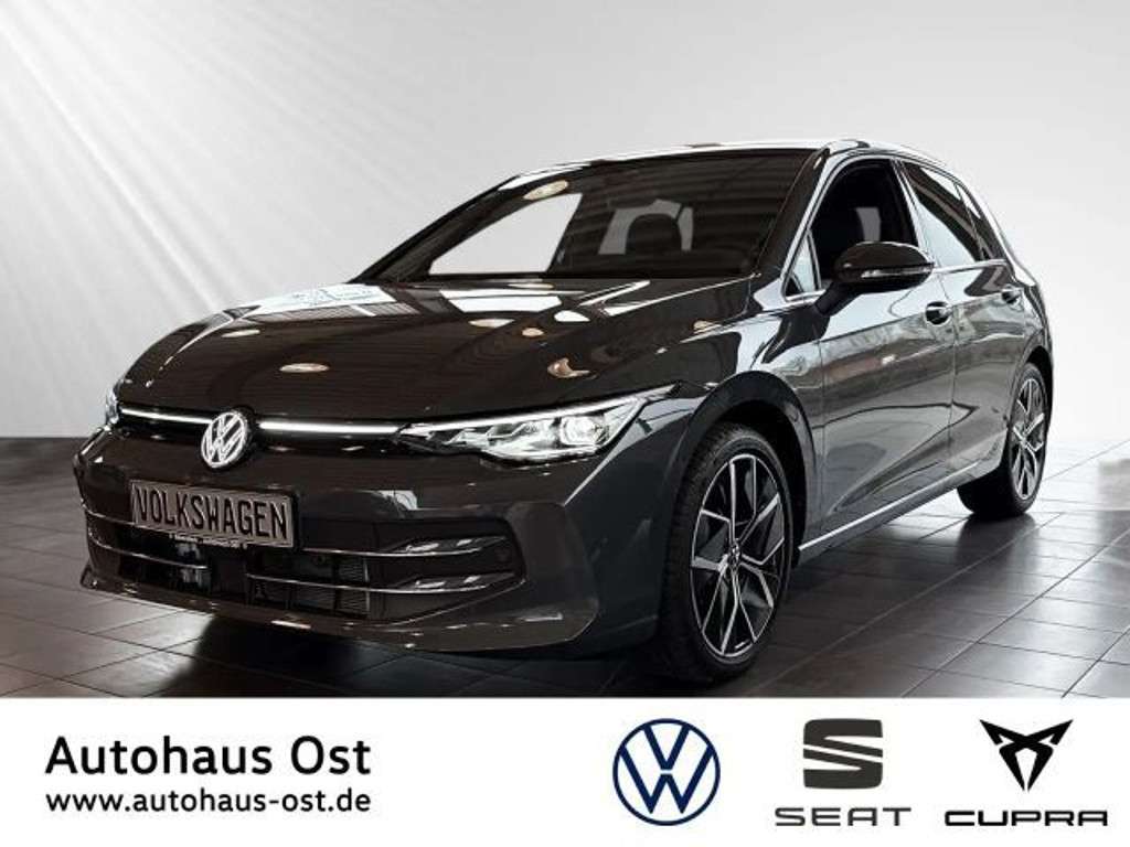 Volkswagen Golf 2025 Benzine