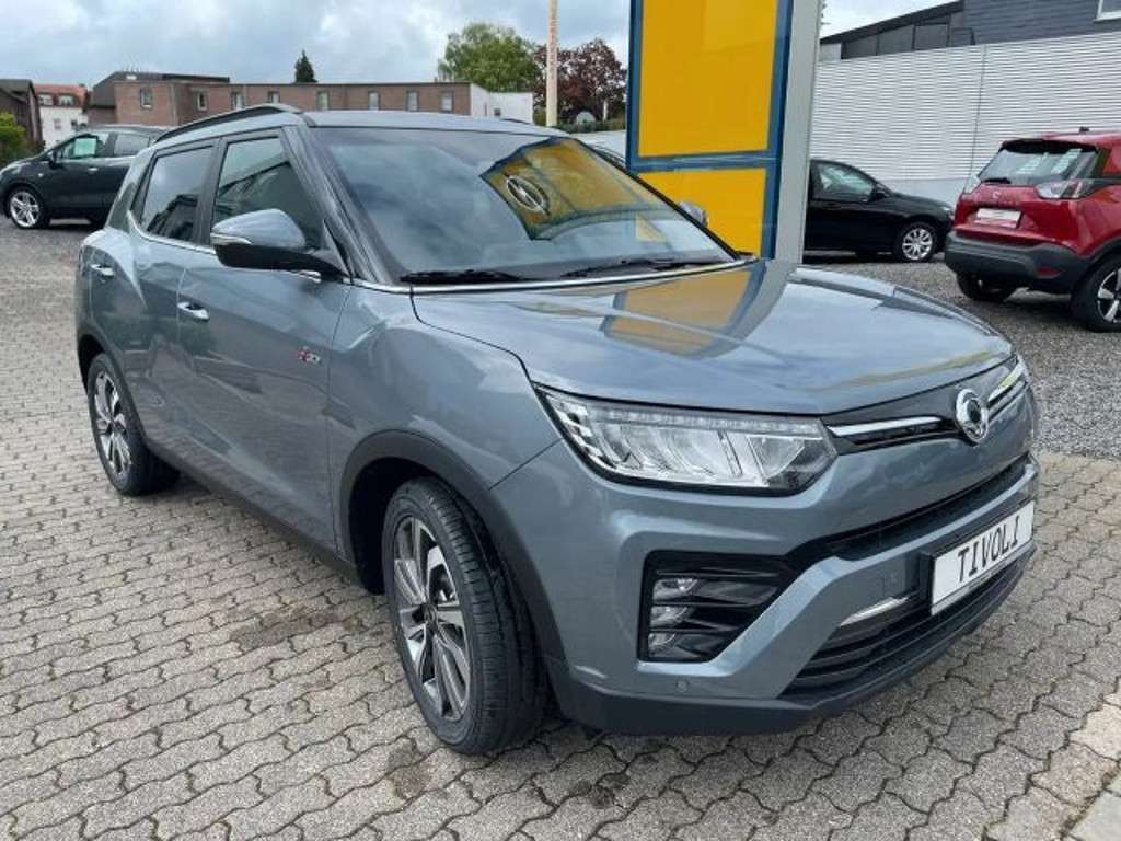 Ssangyong Tivoli 2023 Benzine