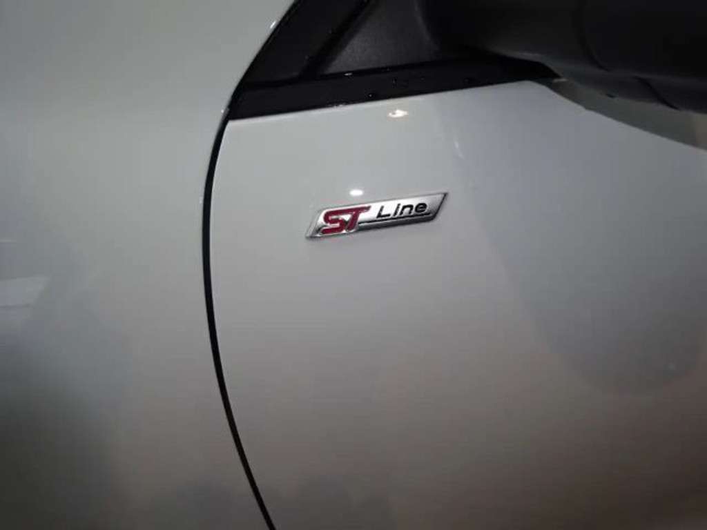 Ford Kuga 2024 Hybride Benzine