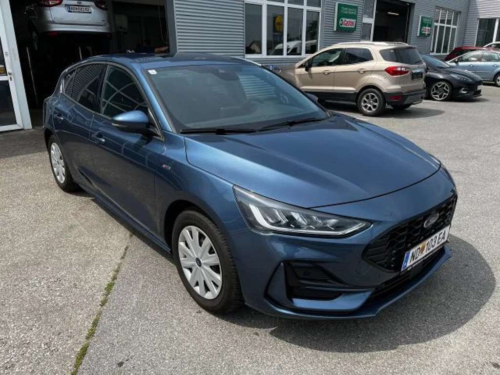 Ford Focus 2022 Benzine