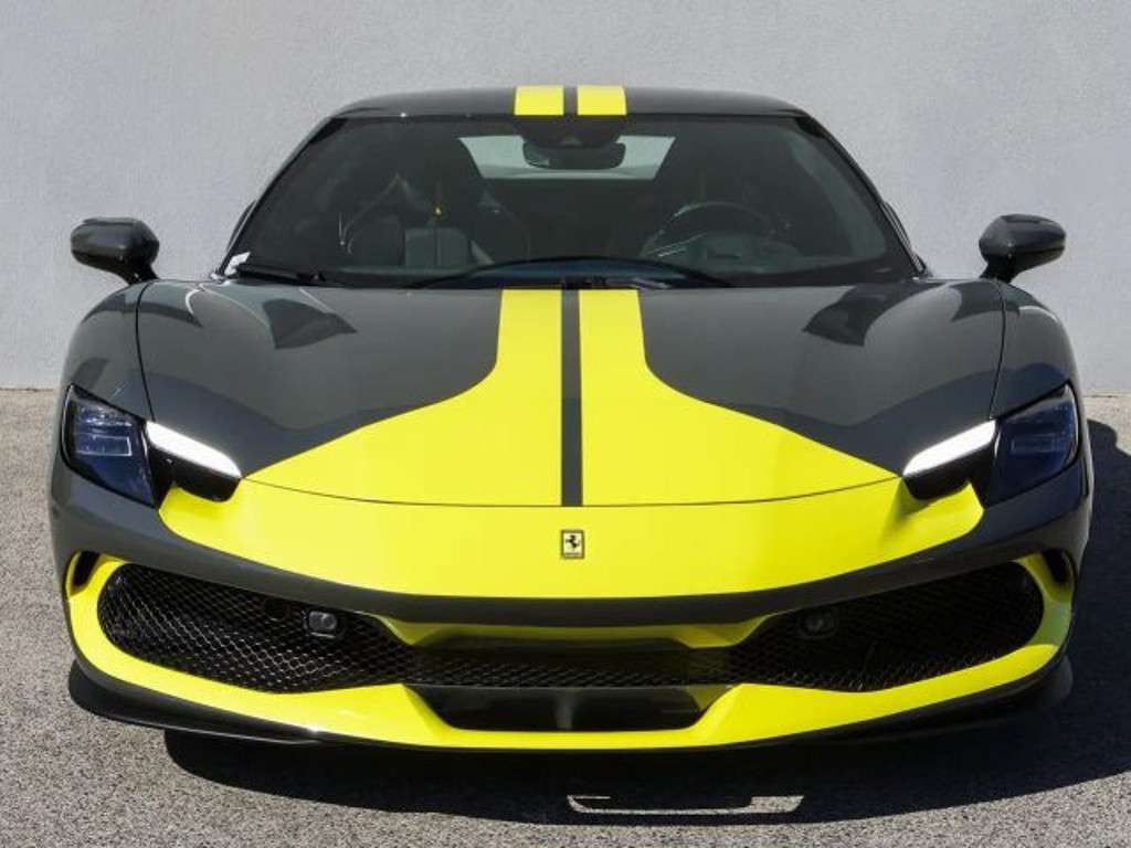 Ferrari 296 2023 Hybride Benzine