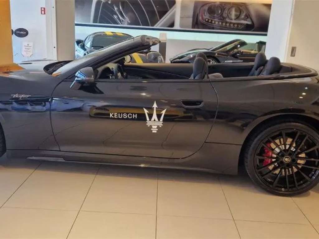 Maserati GranCabrio 2024 Benzine