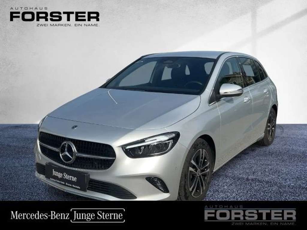 Mercedes-Benz B-Klasse 2023 Benzine