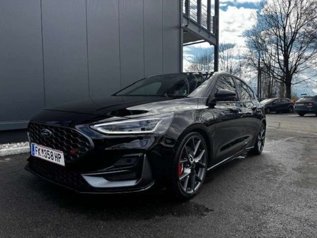 Ford Focus 2023 Benzine