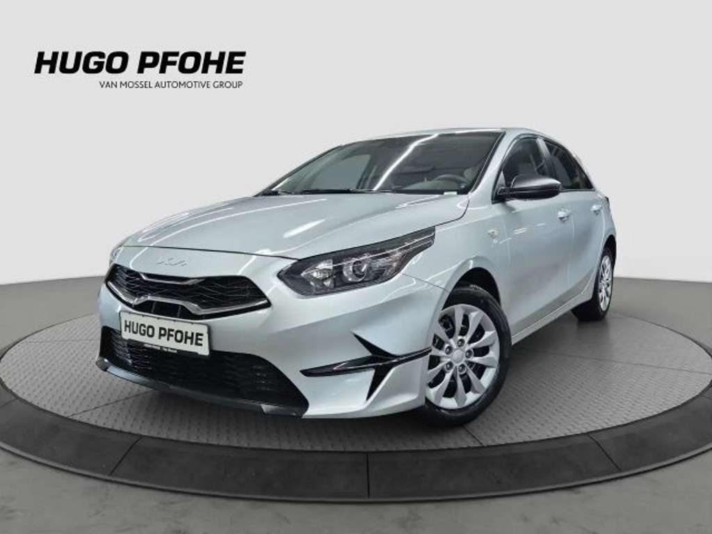 Kia Ceed 2024 Benzine