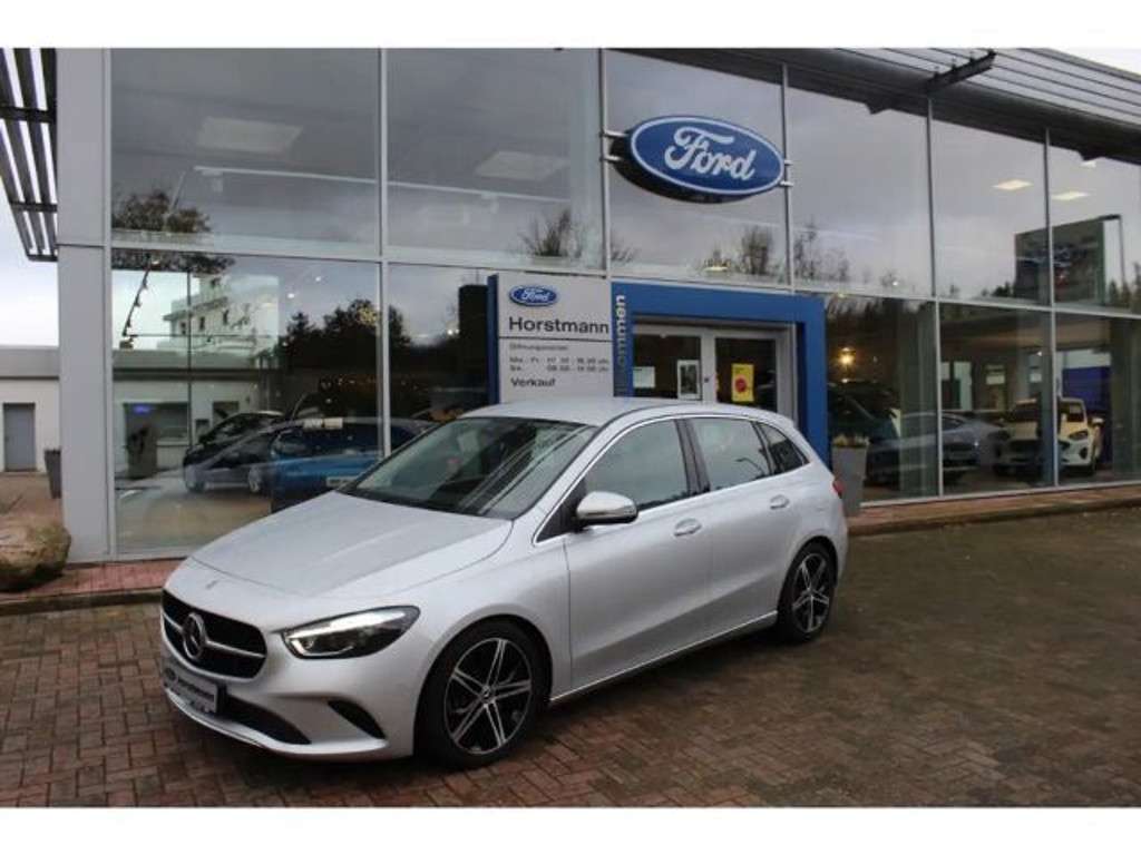 Mercedes-Benz B-Klasse 2023 Benzine