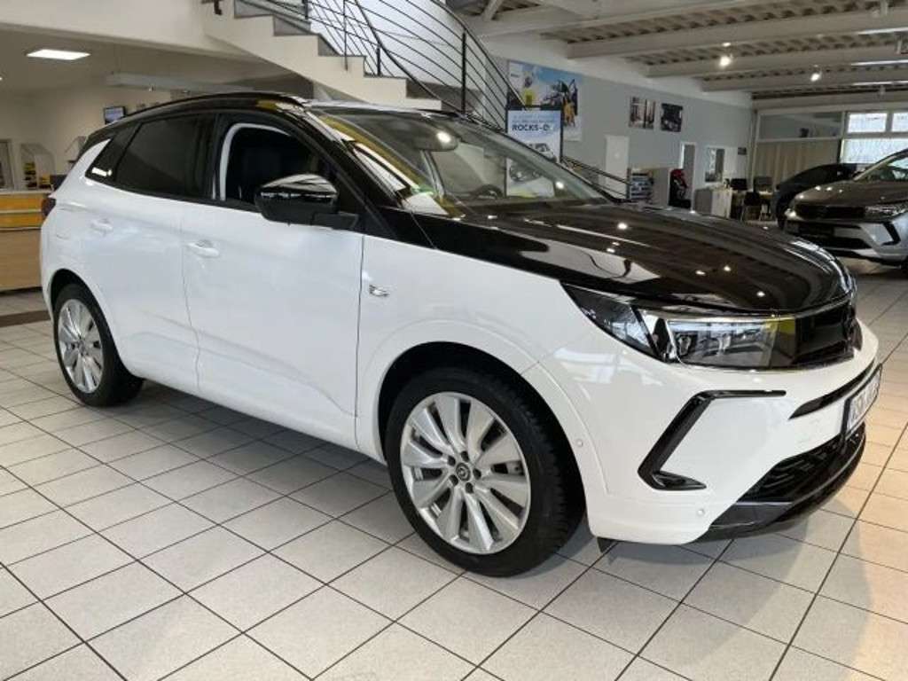 Opel Grandland X 2023 Hybride Benzine