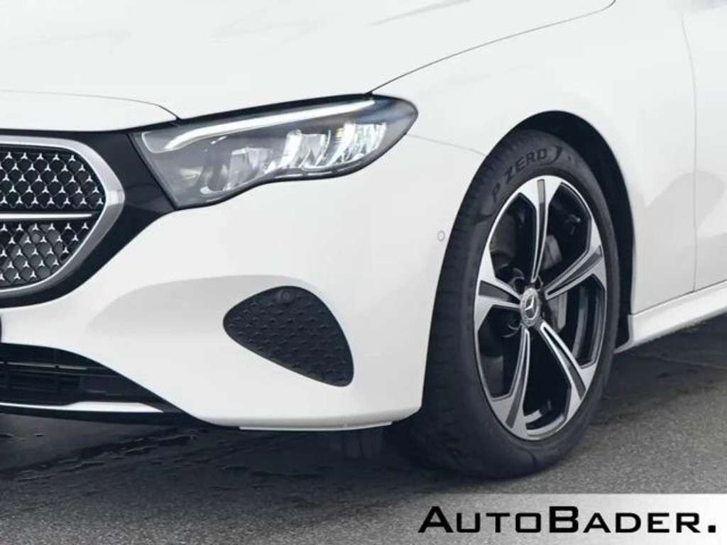 Mercedes-Benz E-Klasse 2024 Hybride Diesel