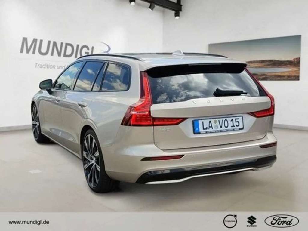 Volvo V60 2024 Hybride Benzine