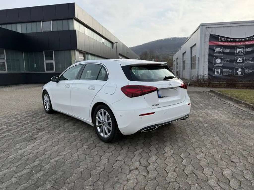 Mercedes-Benz A-Klasse 2024 Benzine