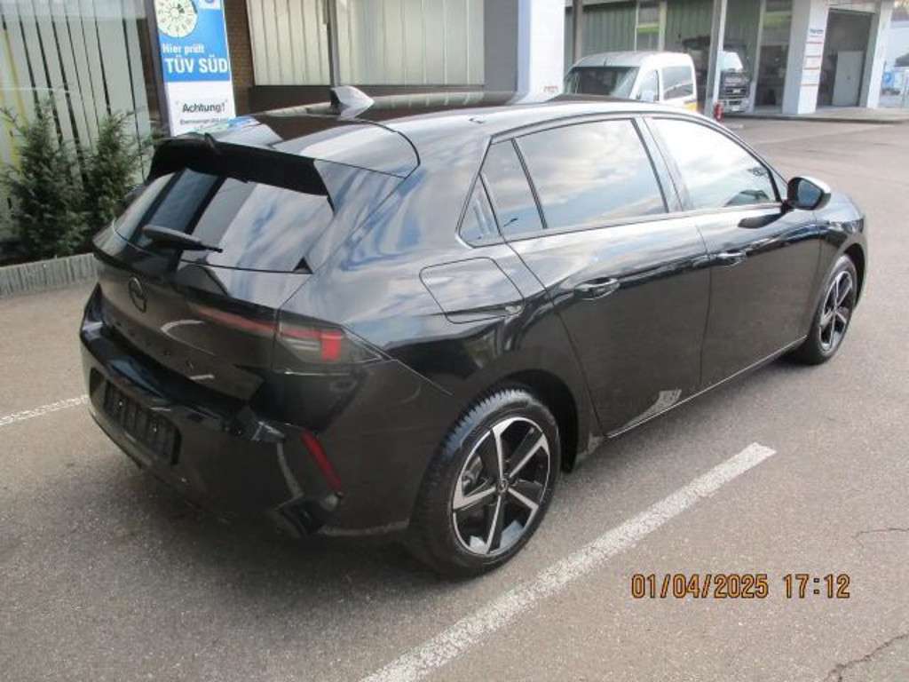 Opel Astra 2024 Benzine