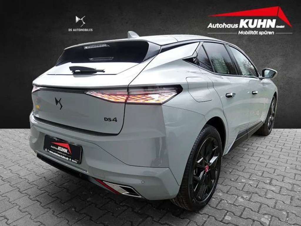 DS DS 4 2023 Benzine