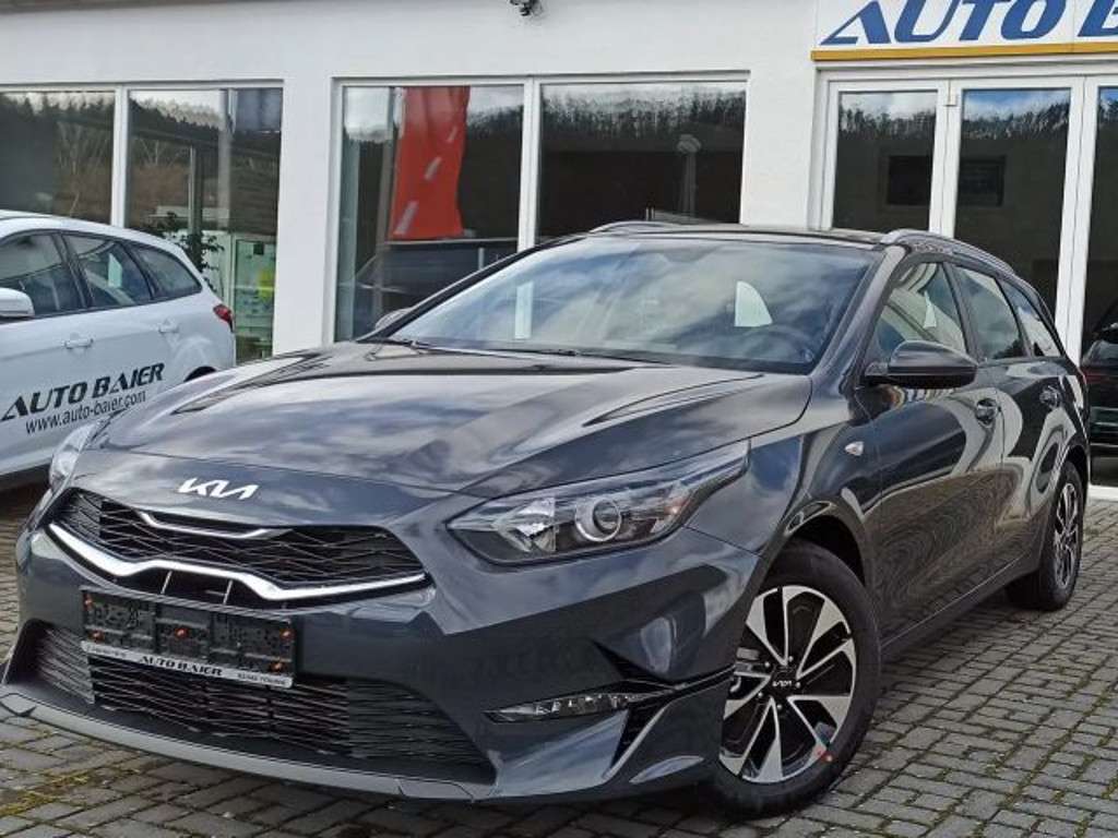 Kia Ceed 2025 Benzine