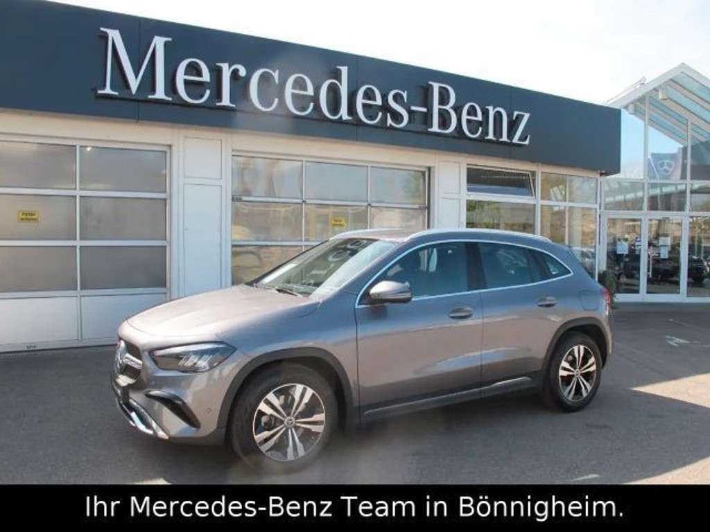 Mercedes-Benz GLA-Klasse 2024 Benzine
