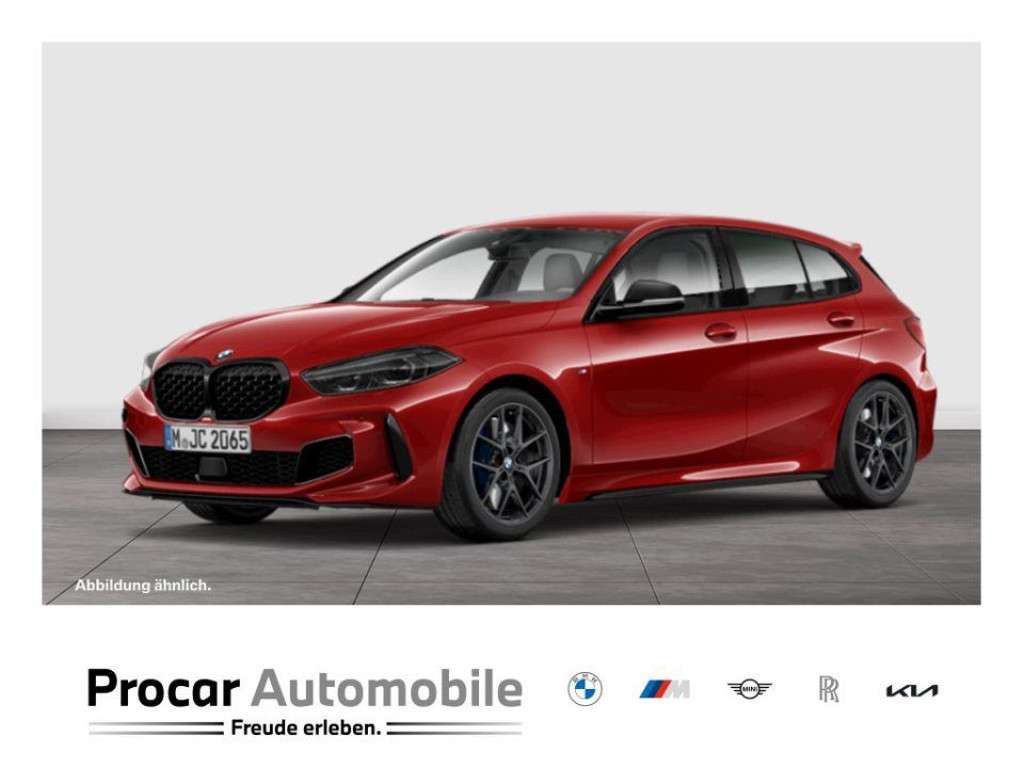 BMW M135i 2023 Benzine