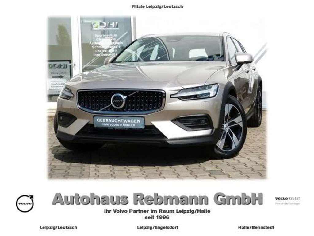 Volvo V60 Cross Country 2023 Benzine
