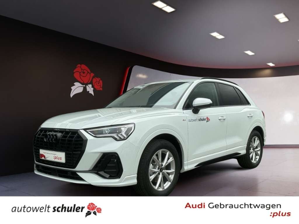 Audi Q3 2024 Benzine