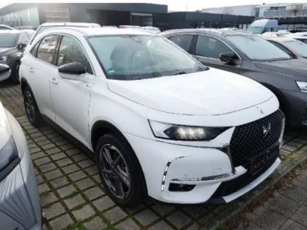 DS DS 7 Crossback 2022 Hybride Benzine