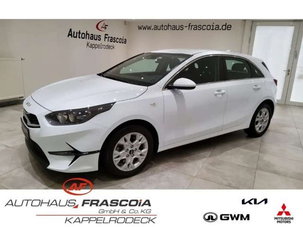 Kia Ceed 2024 Benzine